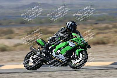 media/Oct-02-2025-Racers Edge (Thu) [[2c91cb6ab3]]/3-B Group/Session 2-Turn 14 (11am)/